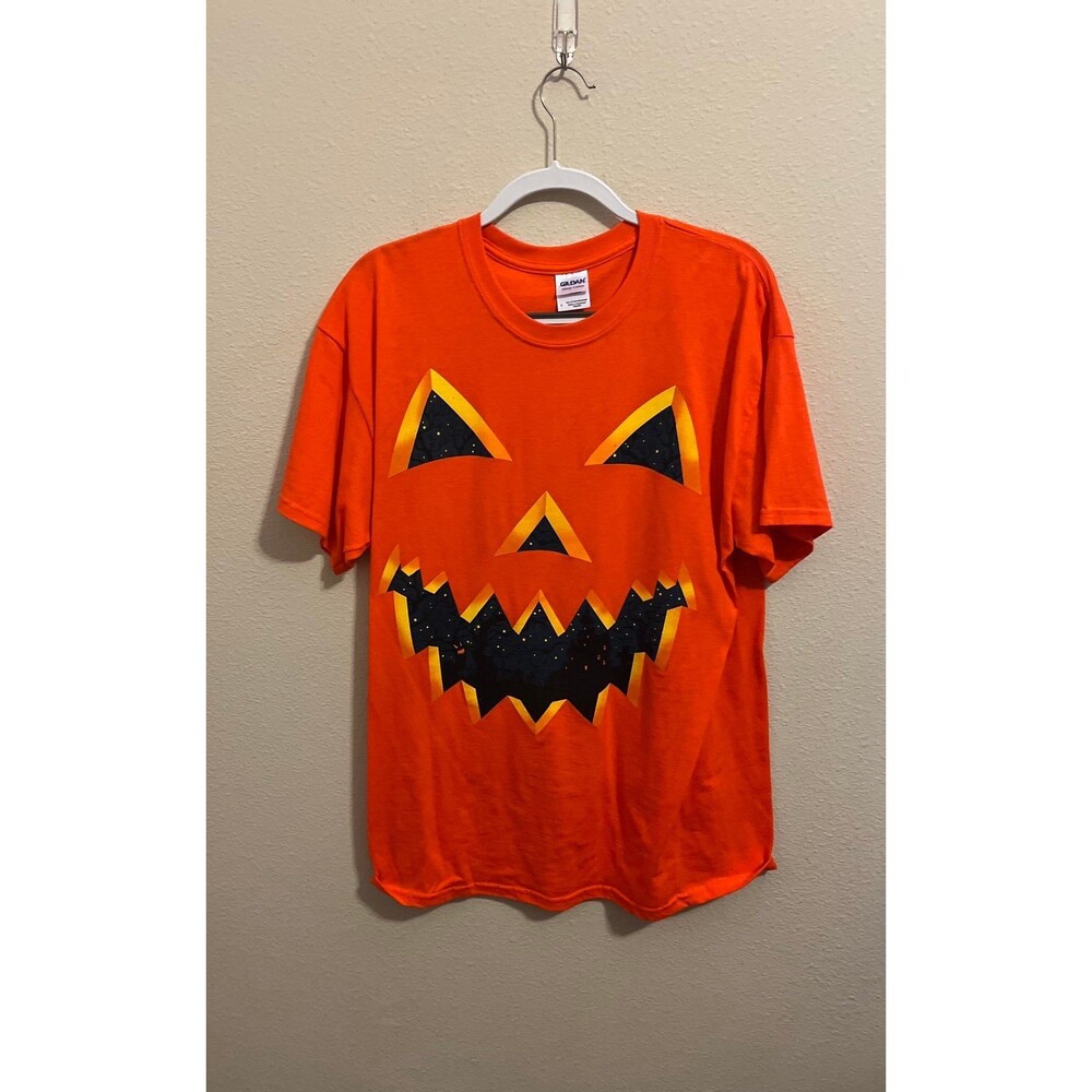 Gildan Halloween T-shirt